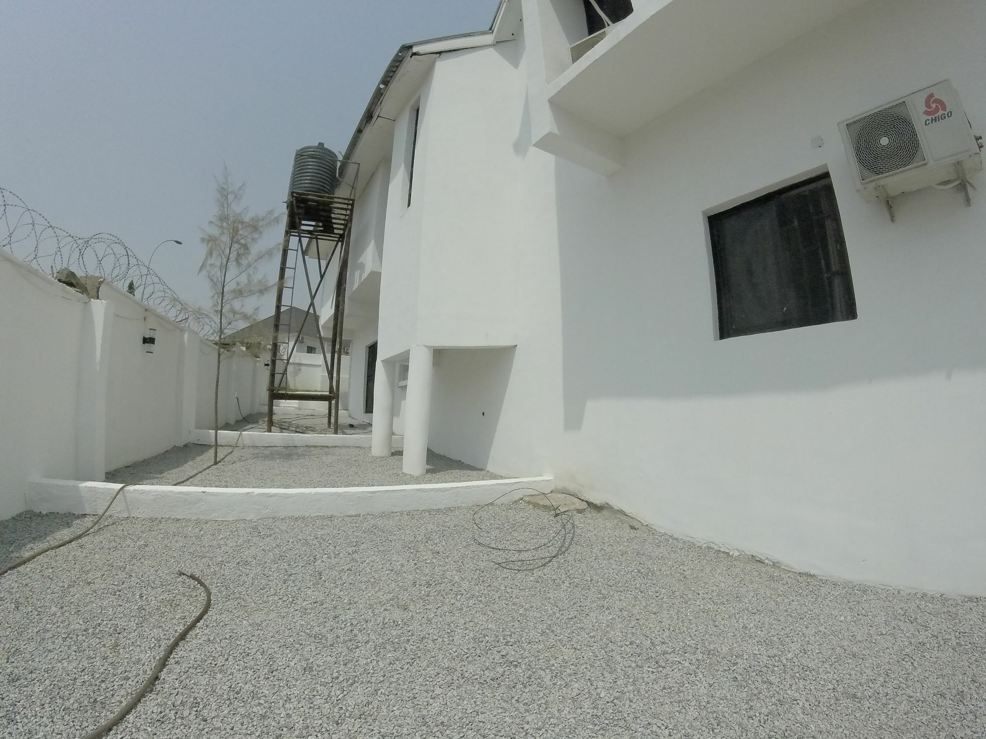 Ironhouse Guest Suites Mobushipe Esterno foto